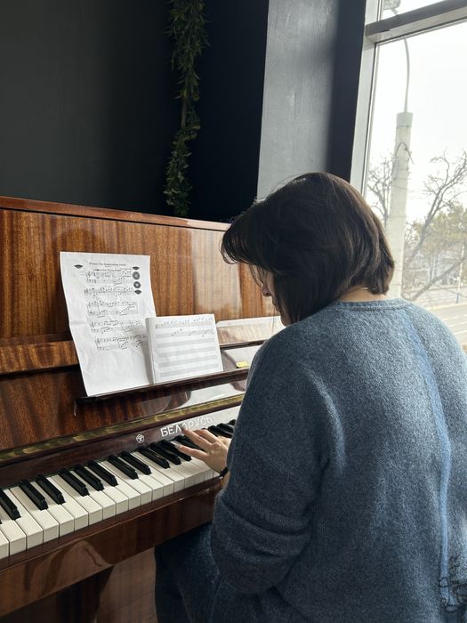 Уроки игры на фортепиано.