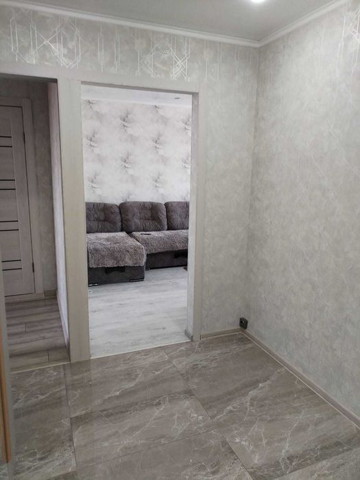 Продам 3 ком у Каз театра