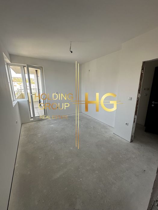 Продава се Двустаен апартамент в Варна, Гранд Мол Варна - 68 кв.м за 2250 €/кв.м - Снимка #4