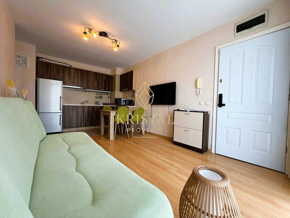Продава се Двустаен апартамент в Свети Влас - 56 кв.м за 1134 €/кв.м - Снимка #1