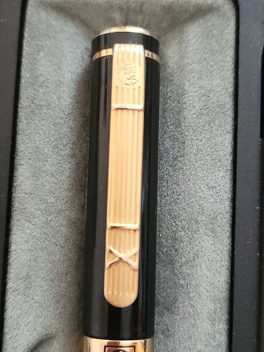 Stilou Picasso 902 Gentleman negru GT