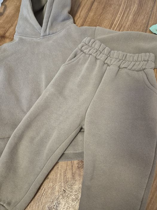 Продам костюм утеплённые для мальчика