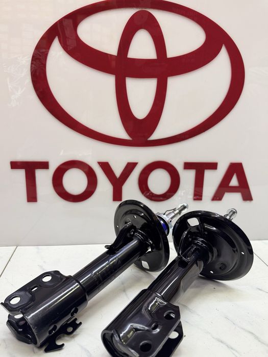 Амартизатор передние Toyota Yaris