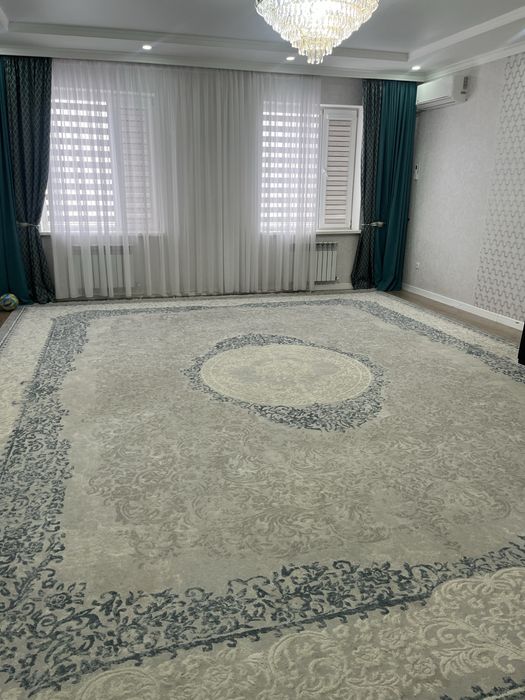 Продается ковер 5×6 м в отличном состоянии