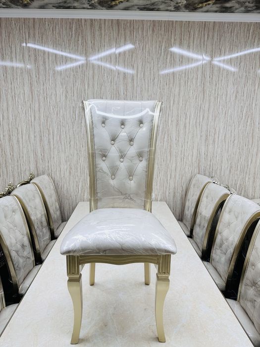 Stol Stullar Qoplama va Sulton madellar