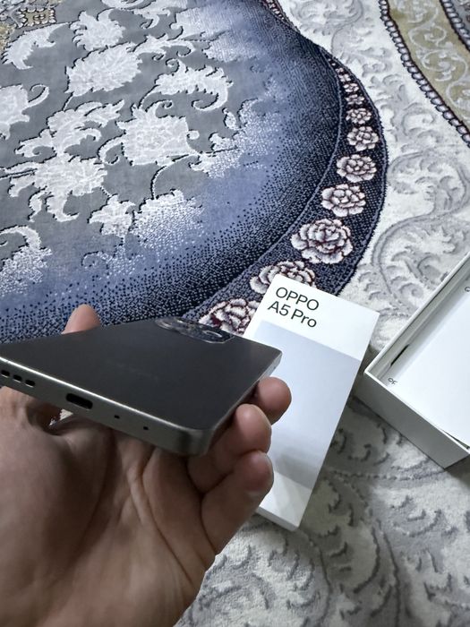 Oppo A5 Pro 256 gb состаяна Идеал Каропка