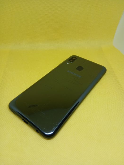 Telefon Samsung Dual Sim 190lei