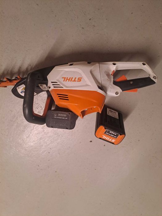 Stihl HSA 100 + 2x Acumulatori