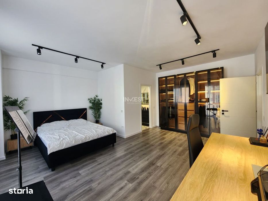 Apartament Cu 3 Camere Decomandat, Etajul 2, 87 Mp Utili, Capat Cug-Vi