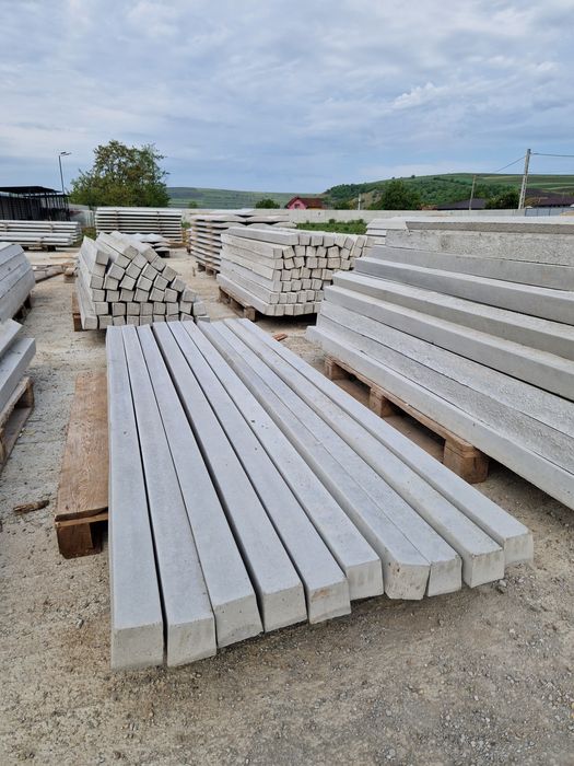 Stalpi de beton spalieri vibrați