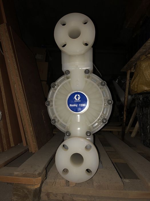 Продам насос Graco