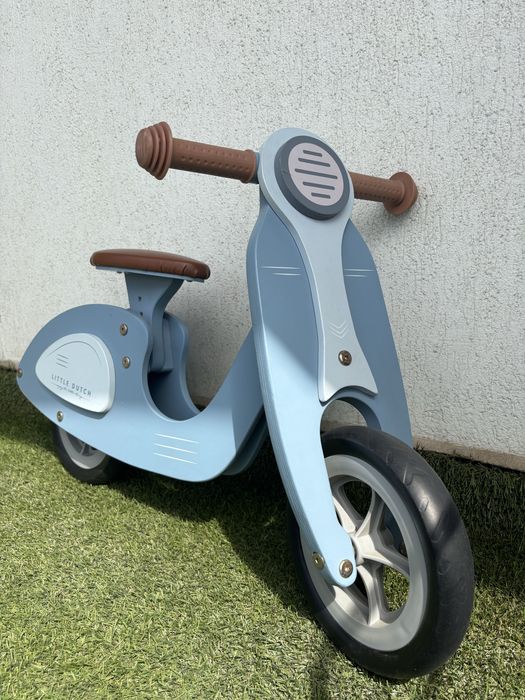 Scuter de echilibru, Little Dutch