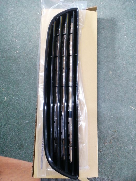 Grila Opel Zafira A anul 99-05 negru
