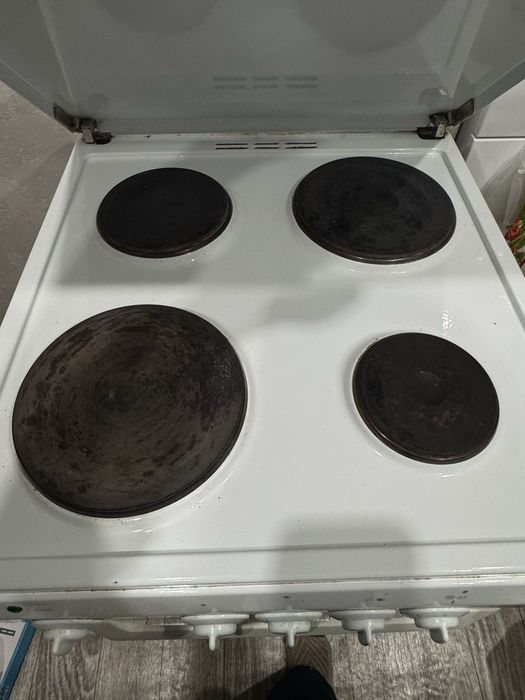 Продам электроплиту