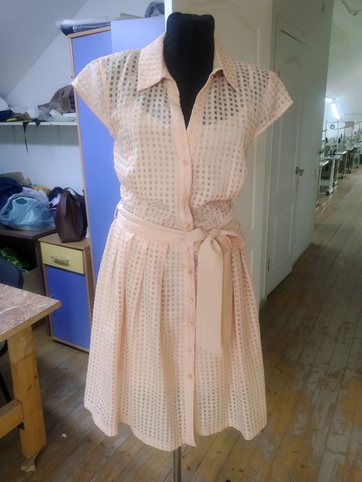 Продам платье красивое