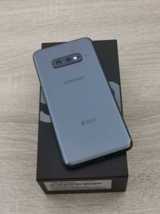 Samsung Galaxy S10e