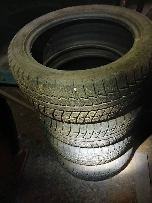 Anvelope Iarnă 225/45/17