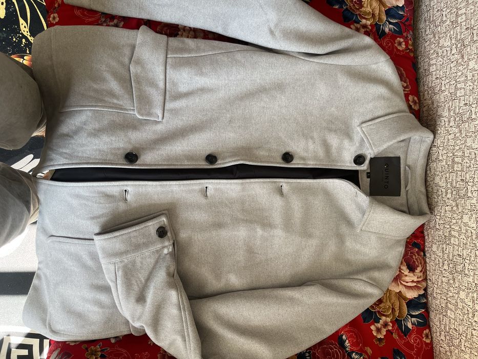 Продам новое пальто