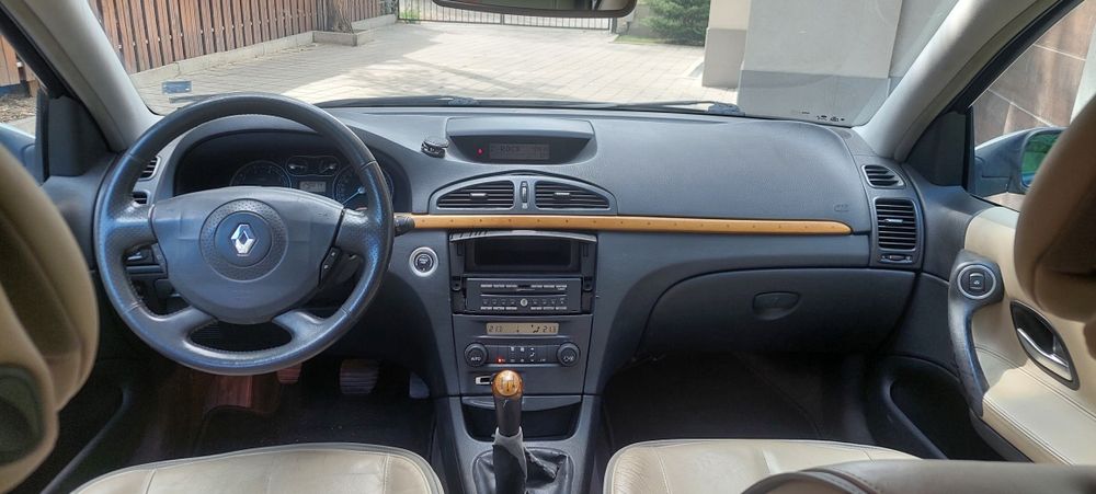 Renault Laguna 2.0 бензин/газ Initialle-Paris