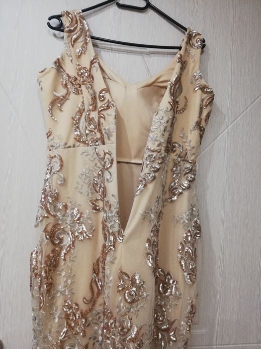 Официална рокля 200лв