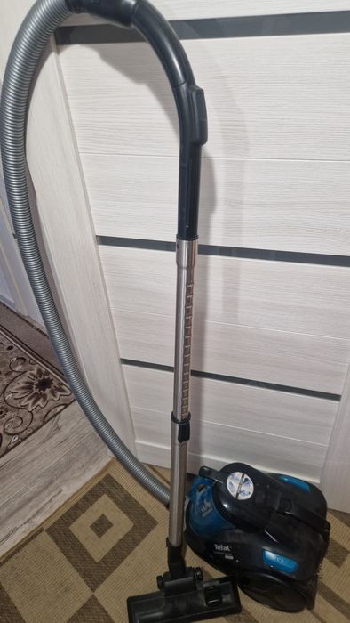 Продаётся пылесос