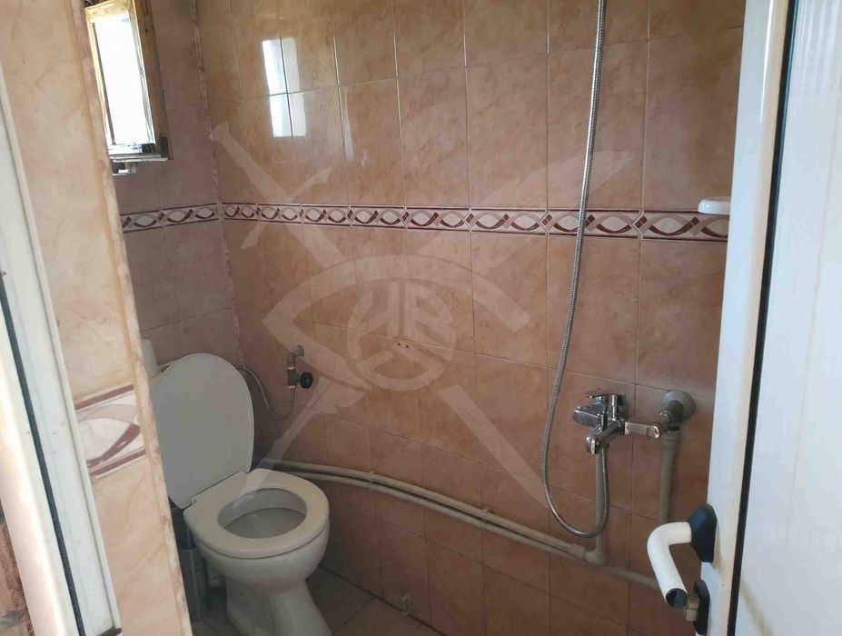 Двуетажна къща в с.Приселци! 96810