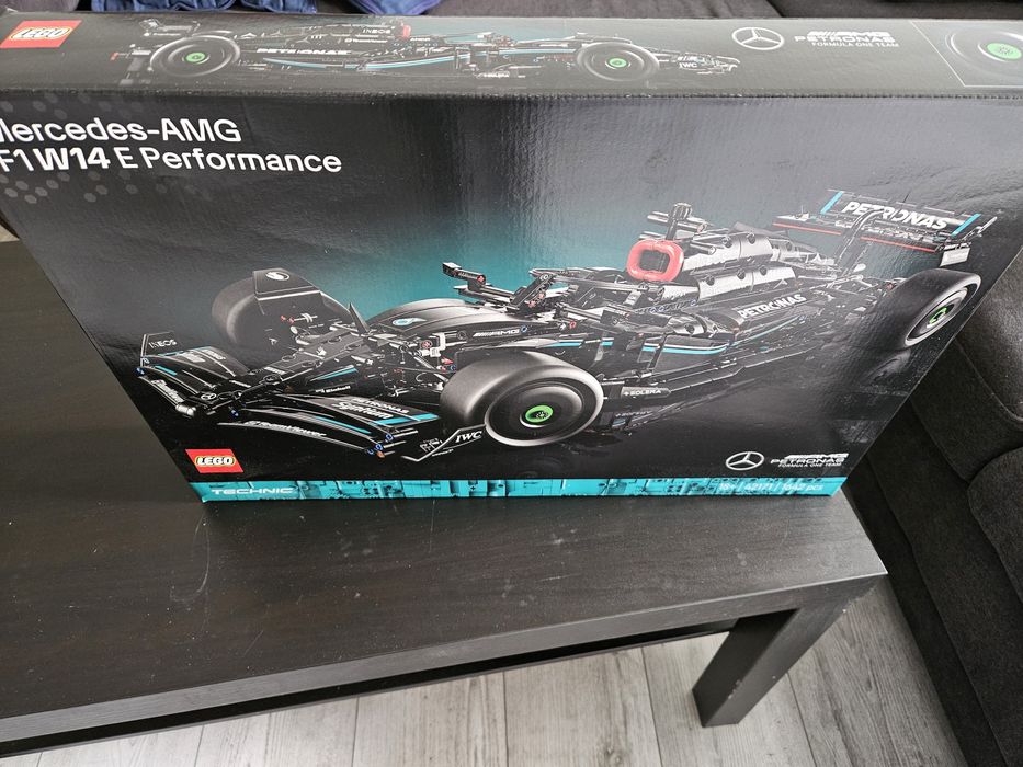 LEGO Technic Mercedes-AMG F1 W14 E Performance 42171 - 1642 piese