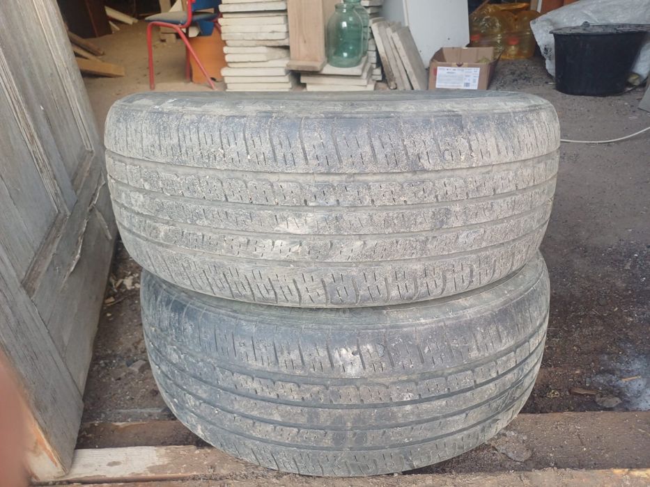 Продам две резины