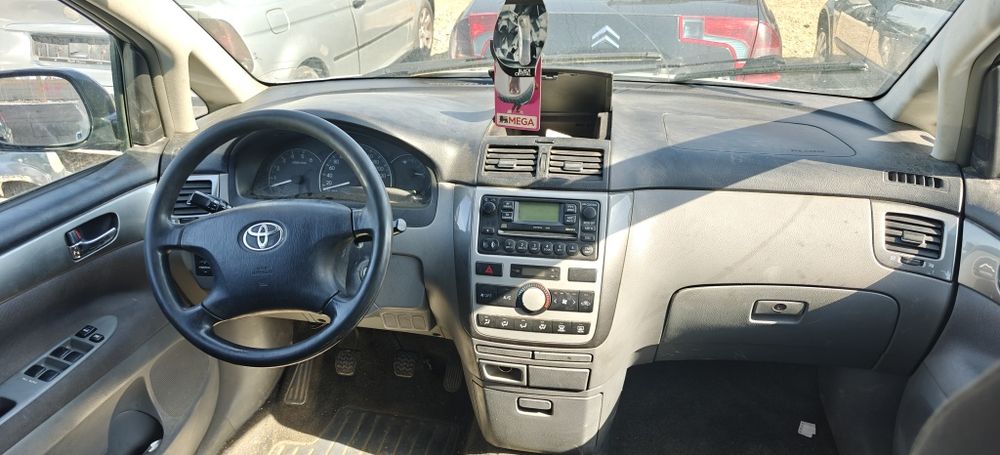 Vindem piese rezultate din dezmembrarea unei Toyota Avensis Verso