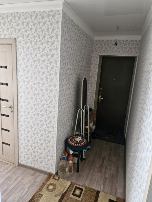 Продам квартиру 3 комнатную