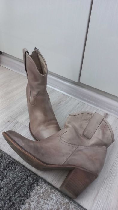 Елегантна боти естествена кожа