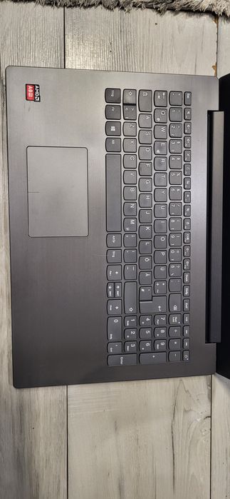 Lenovo ideapad 320-Amd A9 9420/8гб/128гб ссд