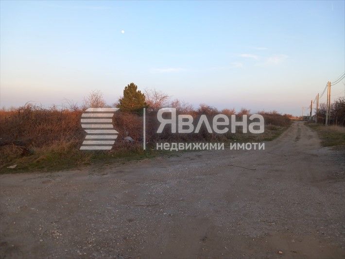 Продава се Парцел в Варна, Галата - 3000 кв.м за 42 €/кв.м - Снимка #2