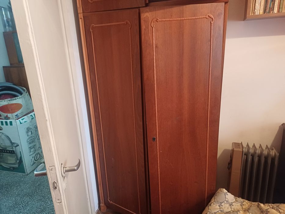 Donez mobila dormitor