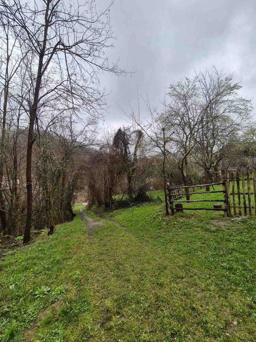 Парцел в област София !