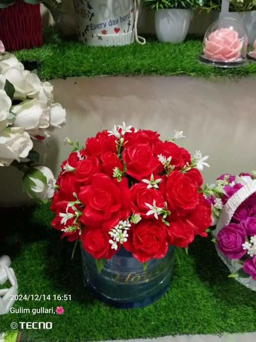 Совунли гуллар сувинерлар