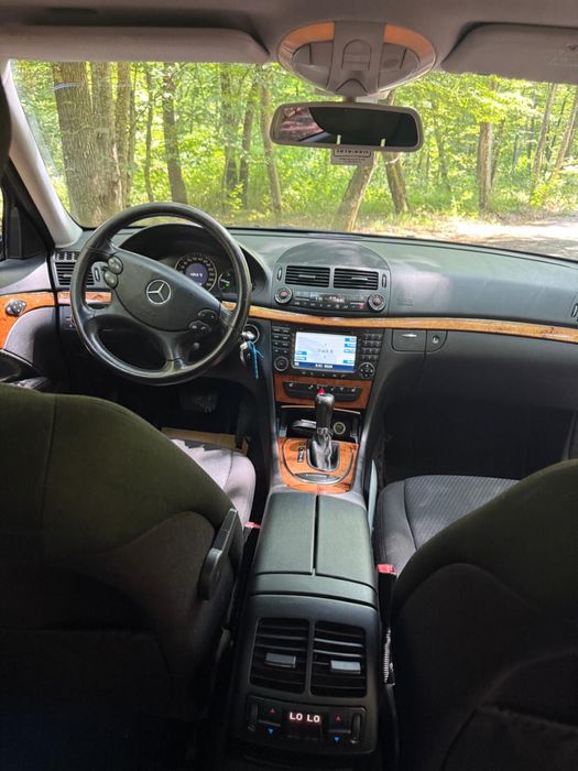 Vând mercedes E220 W211 Face lift