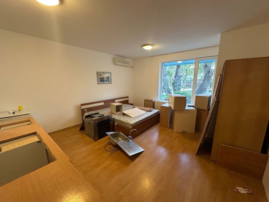 Продава се Едностаен апартамент в к.к. Слънчев бряг - 32 кв.м за 733 €/кв.м - Снимка #1