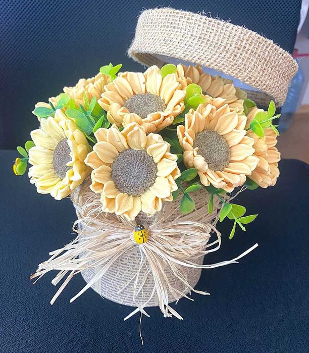Букет от восък - Слънчогледи