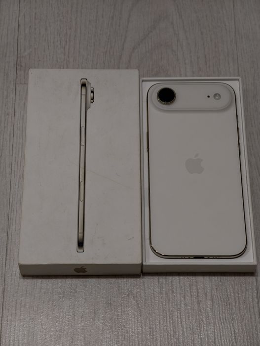 iPhone 17 Air 256 gb ёмкость 99