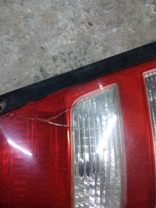 Фонарь Субару форестер