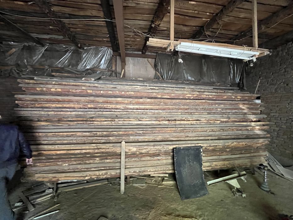 агаш сатлат багасы келсемыз срочно