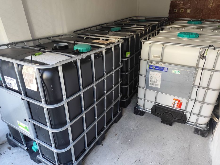 Нов бидон 1000л Кубче