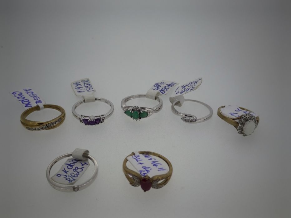 Inele aur 9k cu diamante naturale diverse gramaje măsura 14(r)