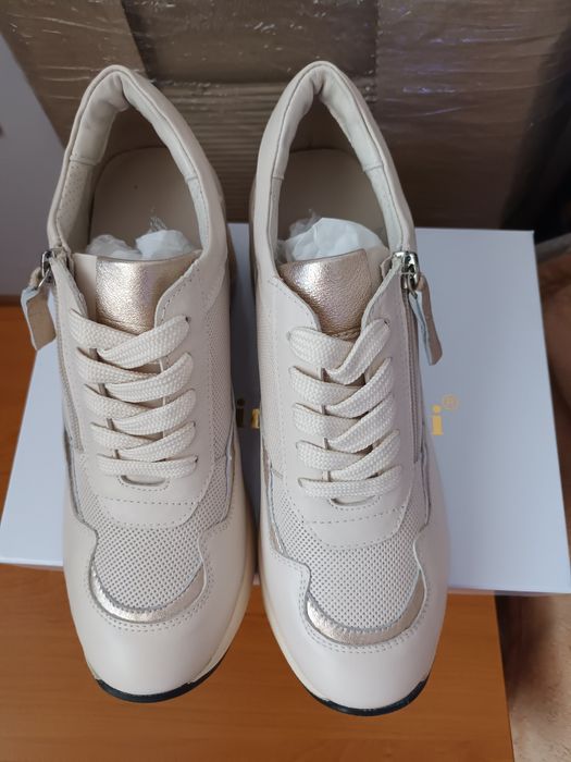 -- дамски  боти --