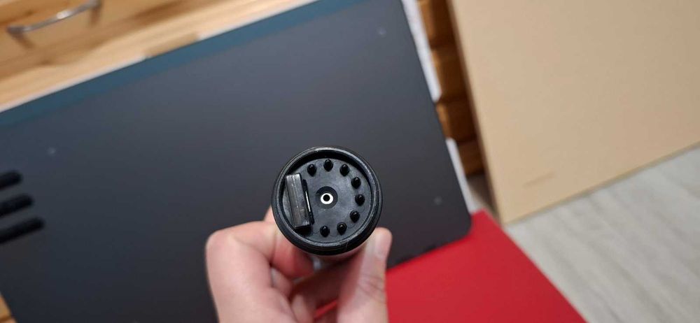 Графичен таблет XPPen Deco 03 – отлично състояние, пълен комплект + 2бр защитно фолио