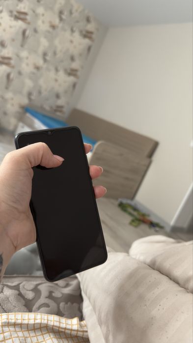 Продам oppo a15s в отличном состоянии
