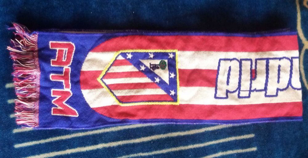 Шал Атлетико Мадрид