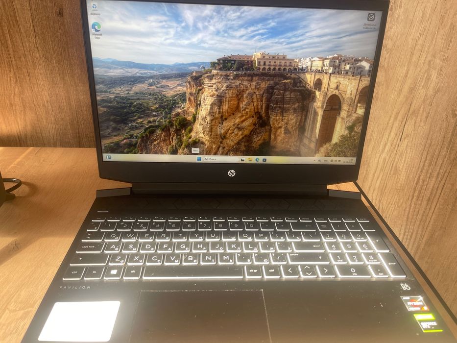 Ноутбук HP Favilion