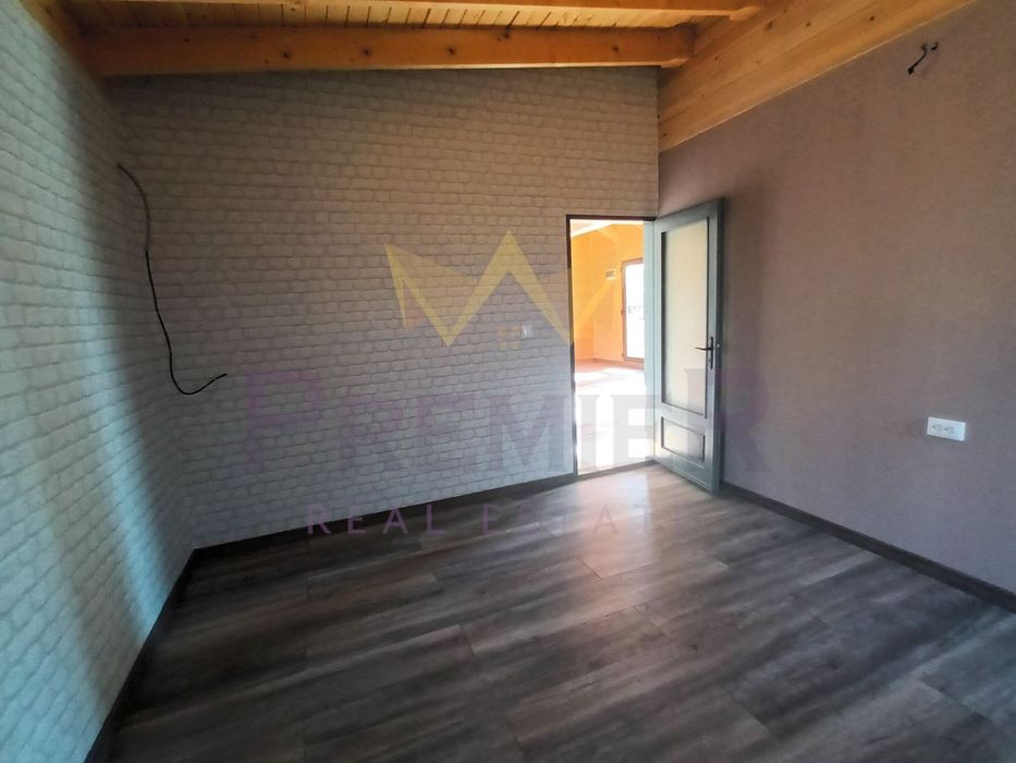 Къща в Варна, област-с.Тутраканци площ 70 кв.м